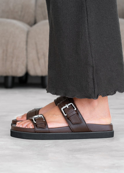 ALOHAS 本革 スクエアトゥ バレエシューズ EU41 26cm ALOHAS 本革 スクエアトゥ バレエシューズ EU41 26cm 日本製 本革