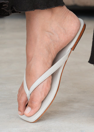 Thong Sandal - Ivory