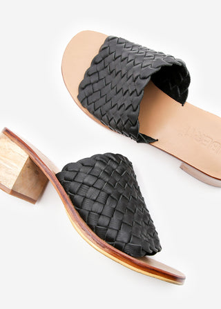 Santorini Woven Mule - Black