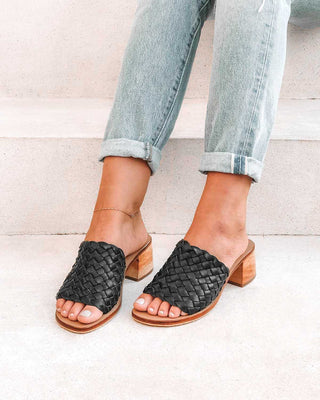 Santorini Woven Mule - Black - Liberté